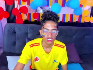triiangel_latinboy