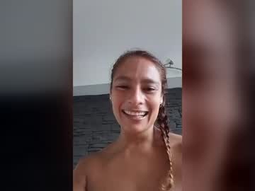 zoe_moon85