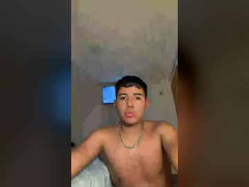 aaron_twit18
