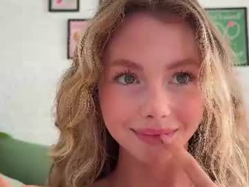 elli_harmon