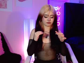 leni_moon