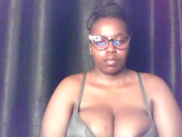queen_melanine
