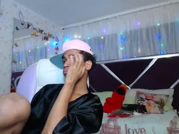santy_bigcock_01