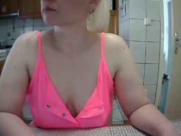 sanavi0806