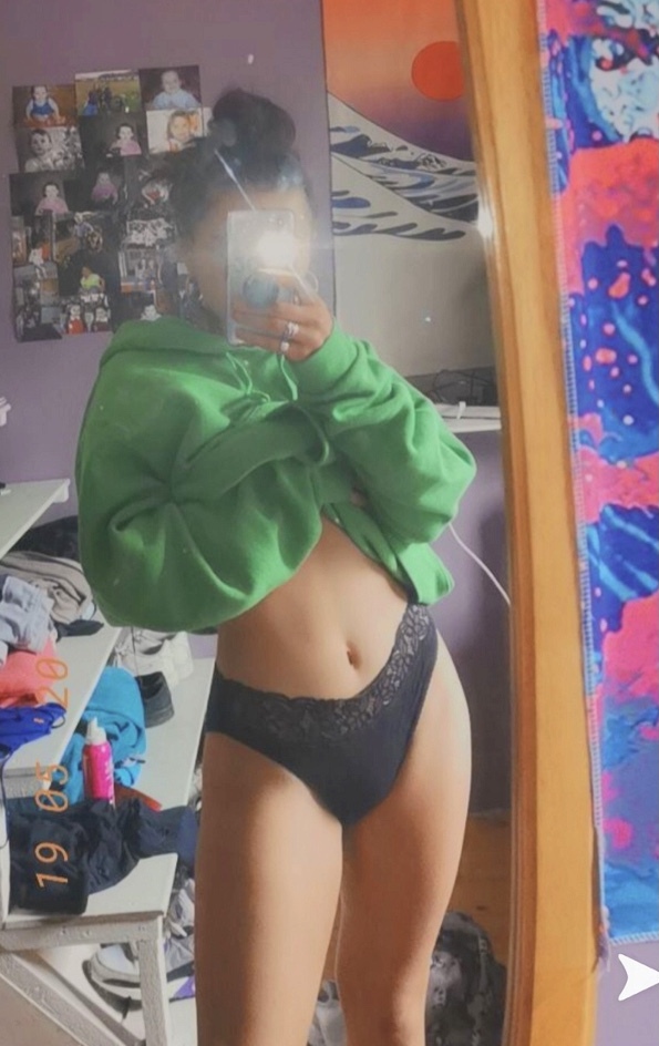 lingerie — 32