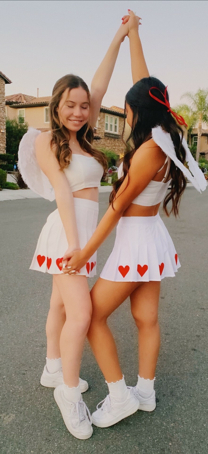 Teens holding hands — 40