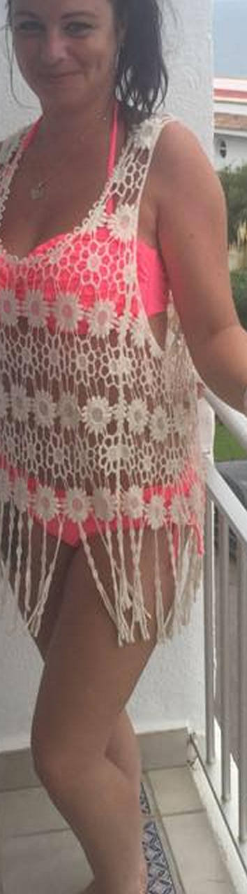 British girls showing their sexy legs — 55