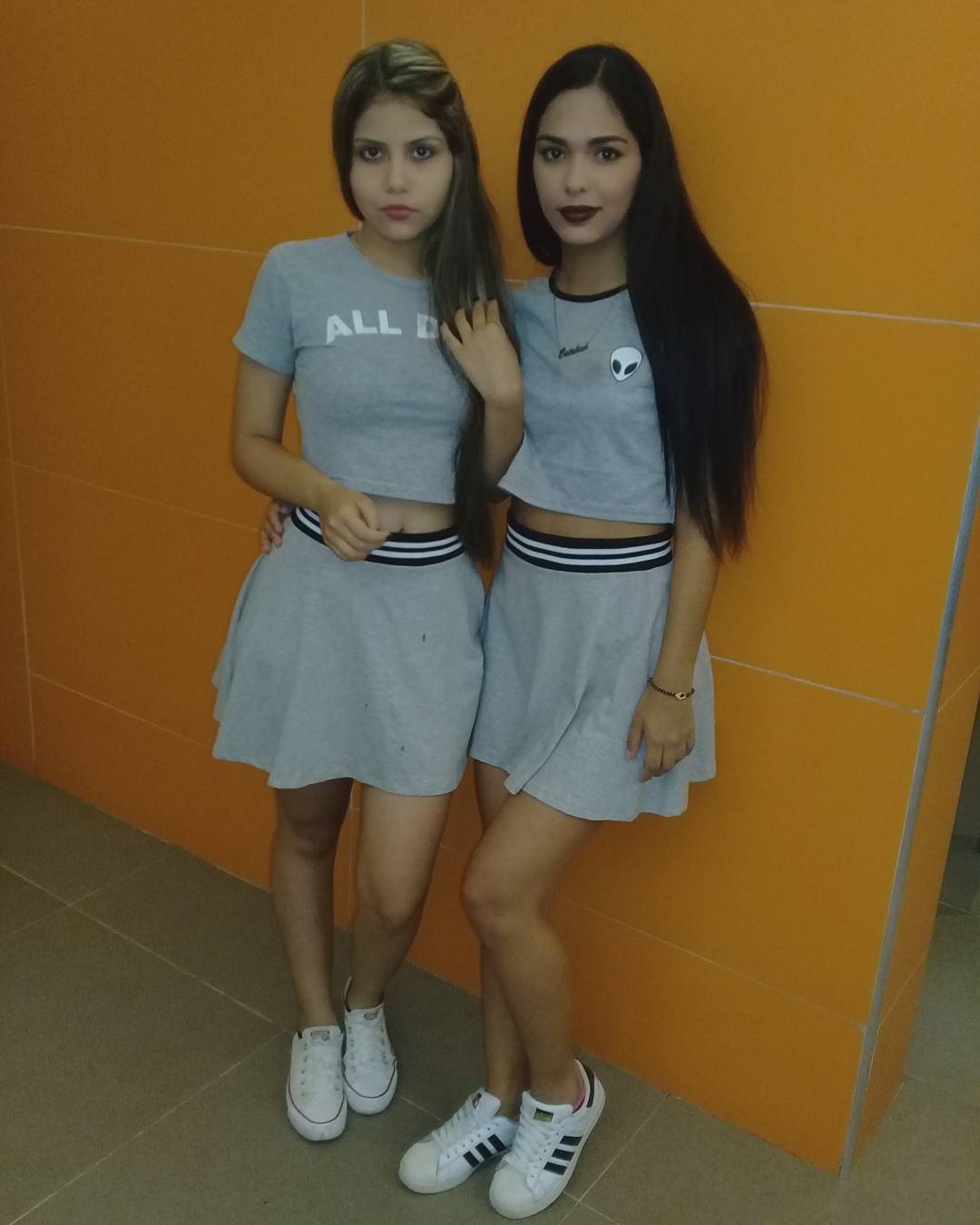 Amigas Colombianas — 17