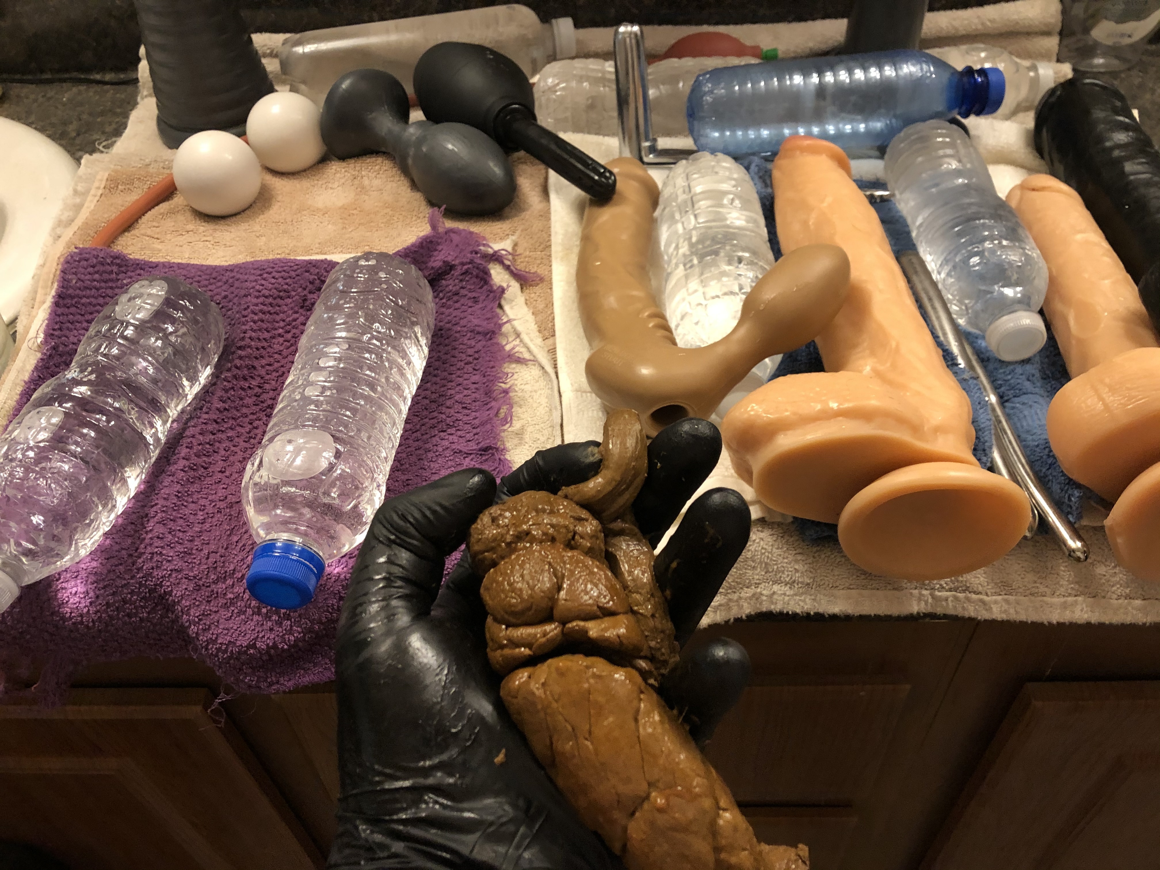 Nasty solo male scat ;) — 15