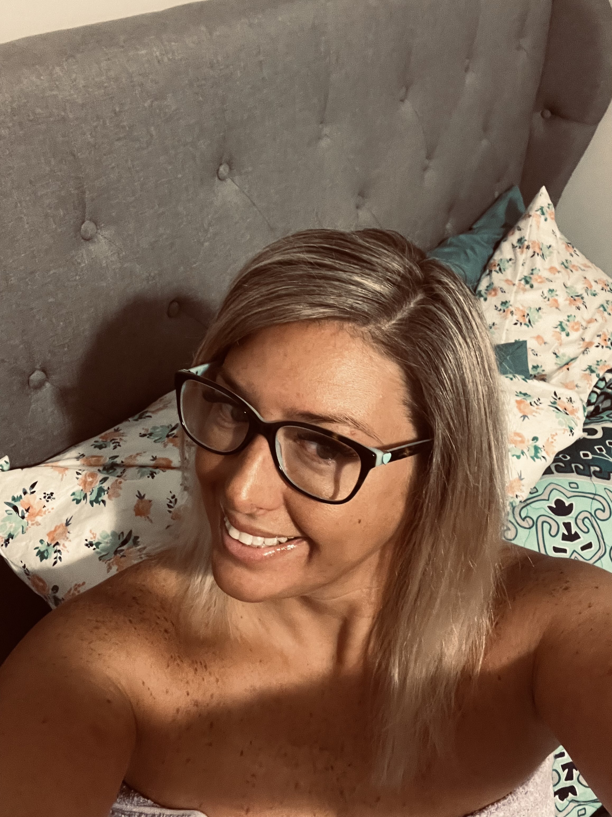 A few sexy selfies still clothed before umdressing — 11