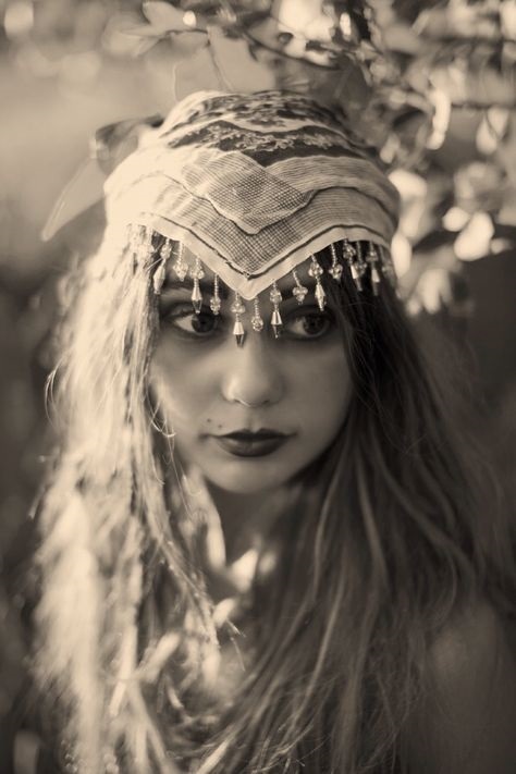 Vintage Gypsy Dancers — 34