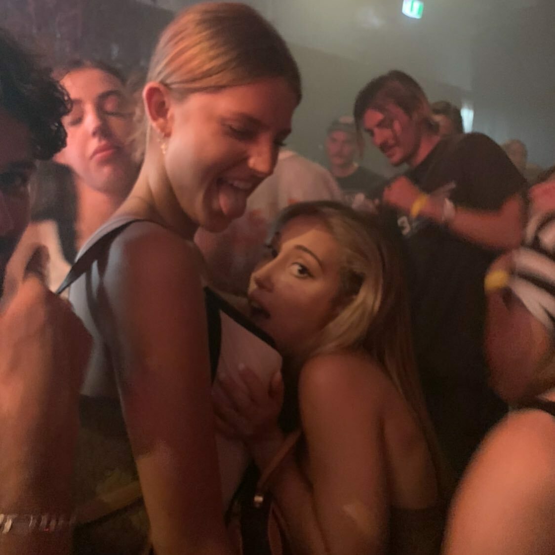 Australian Transgender Teen indizzle_ — 24