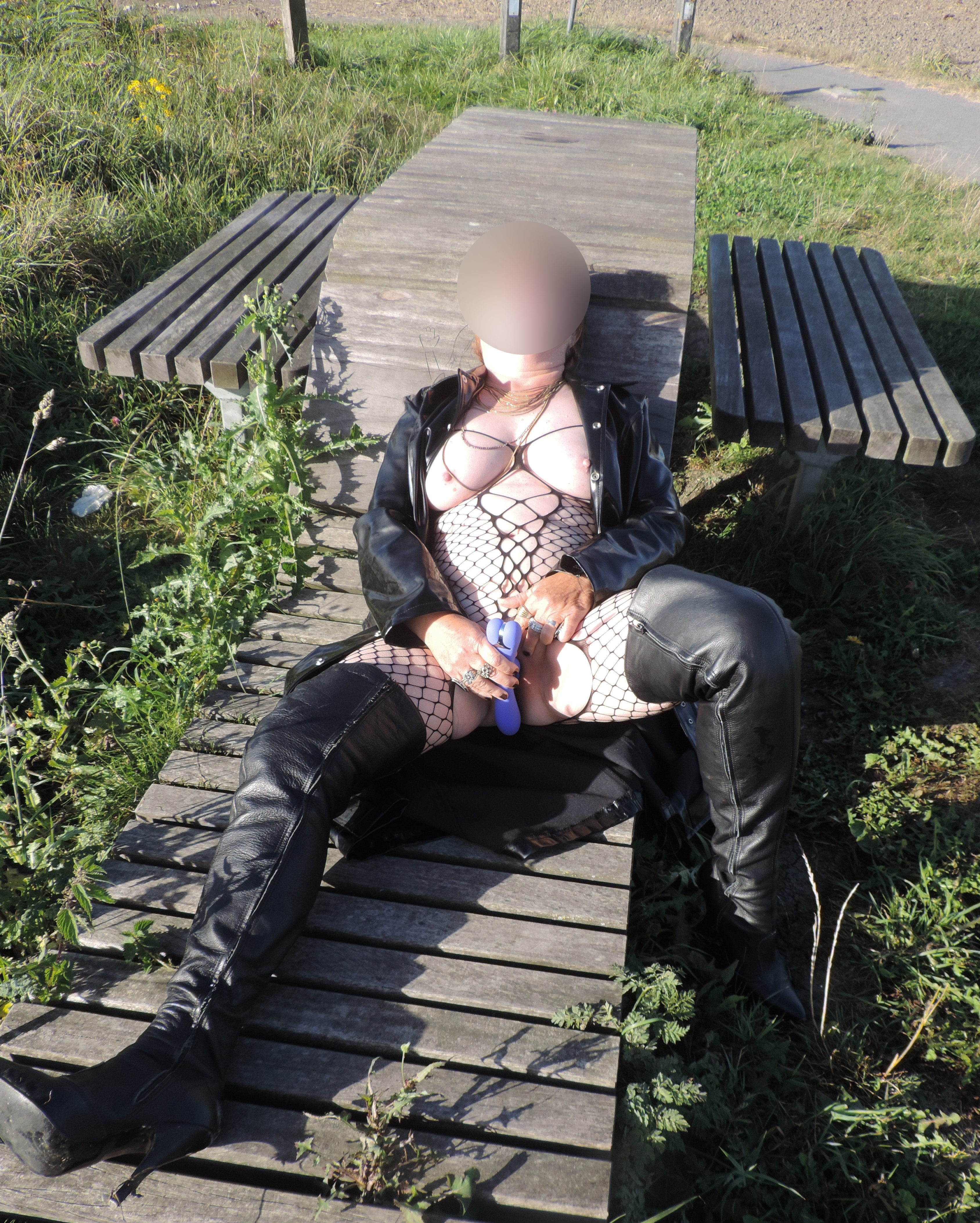 Tine - horny slut outside masturbating — 15
