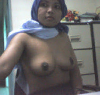 Arab girls — 29
